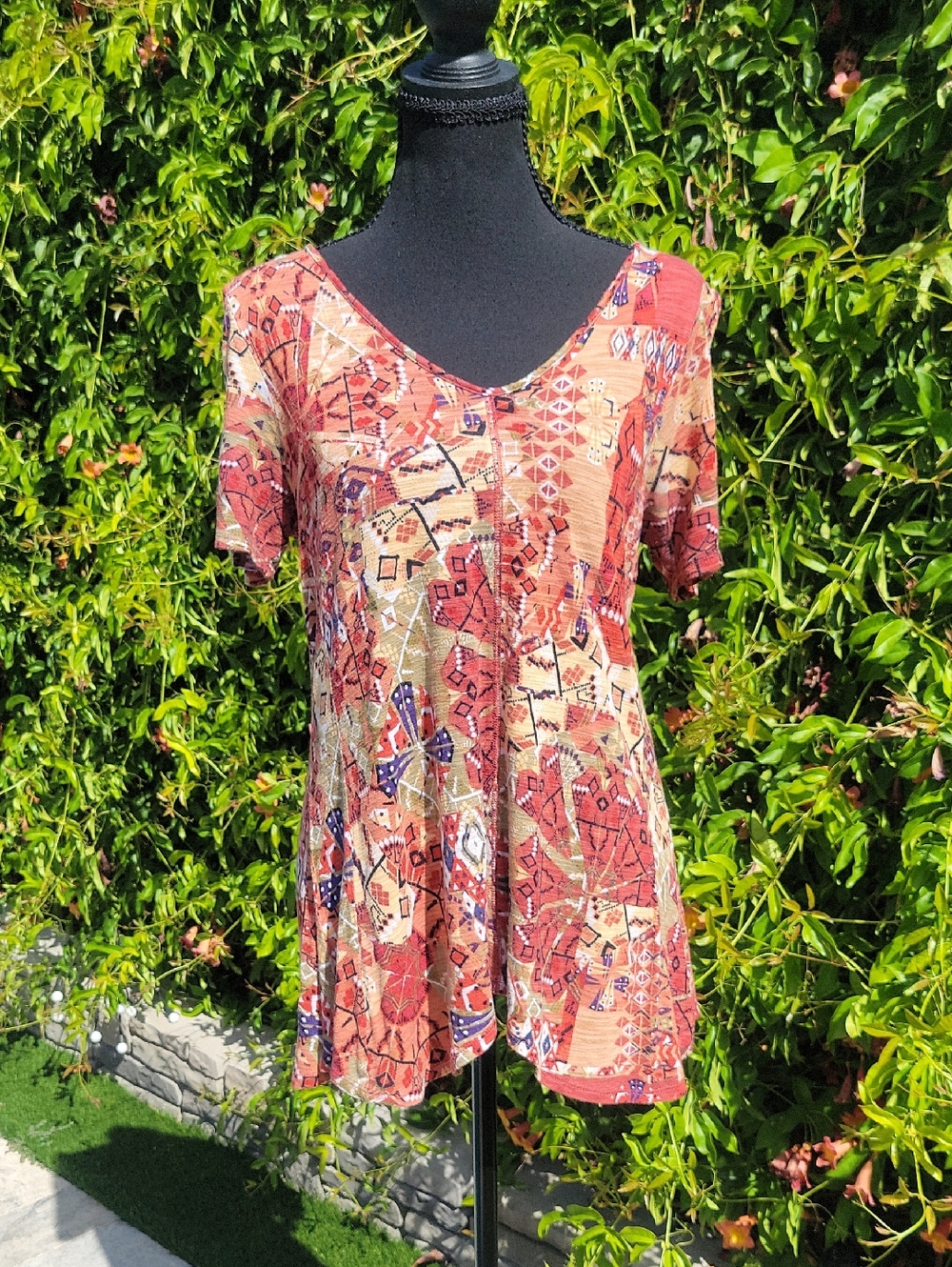 Boho Patchwork Peek A Boo Shoulder Wavy Hem Short Sleeve Top M